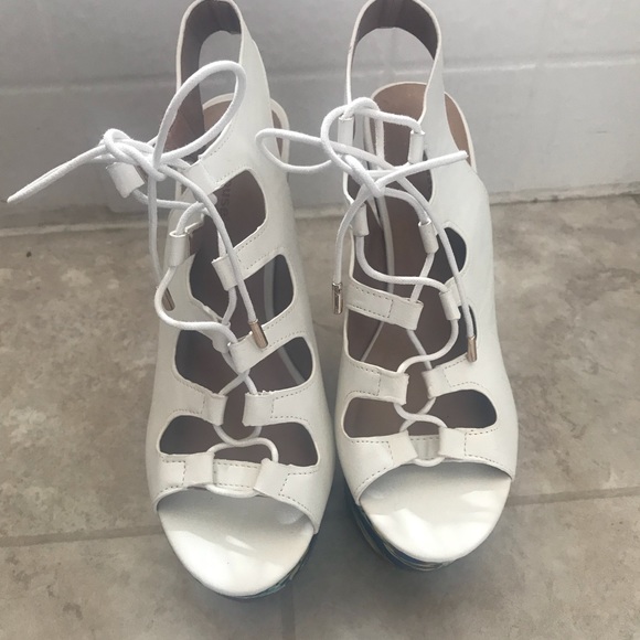 Dollhouse shoes - Picture 3 of 6